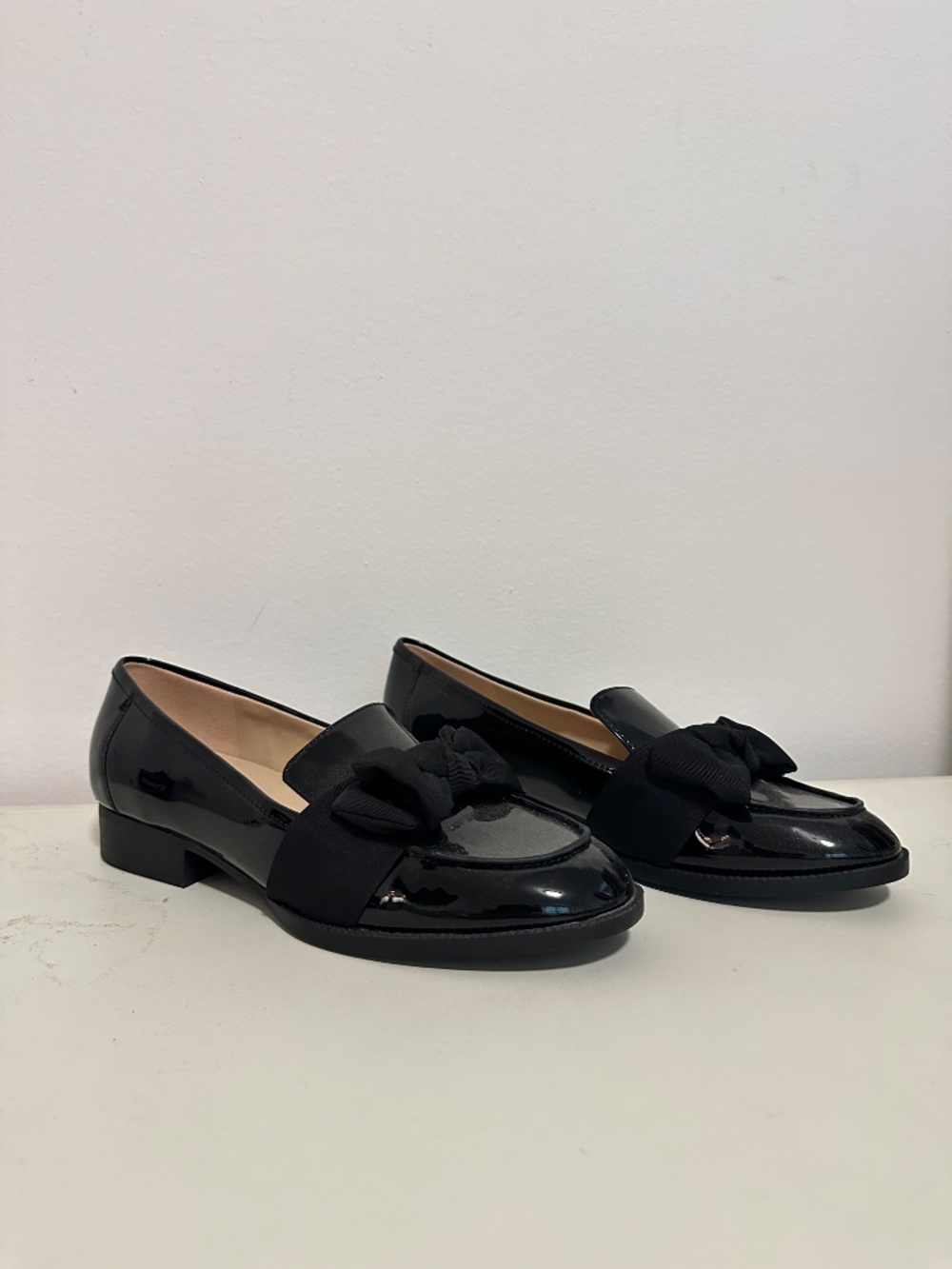 Black Patent Leather Bandolino Loafers